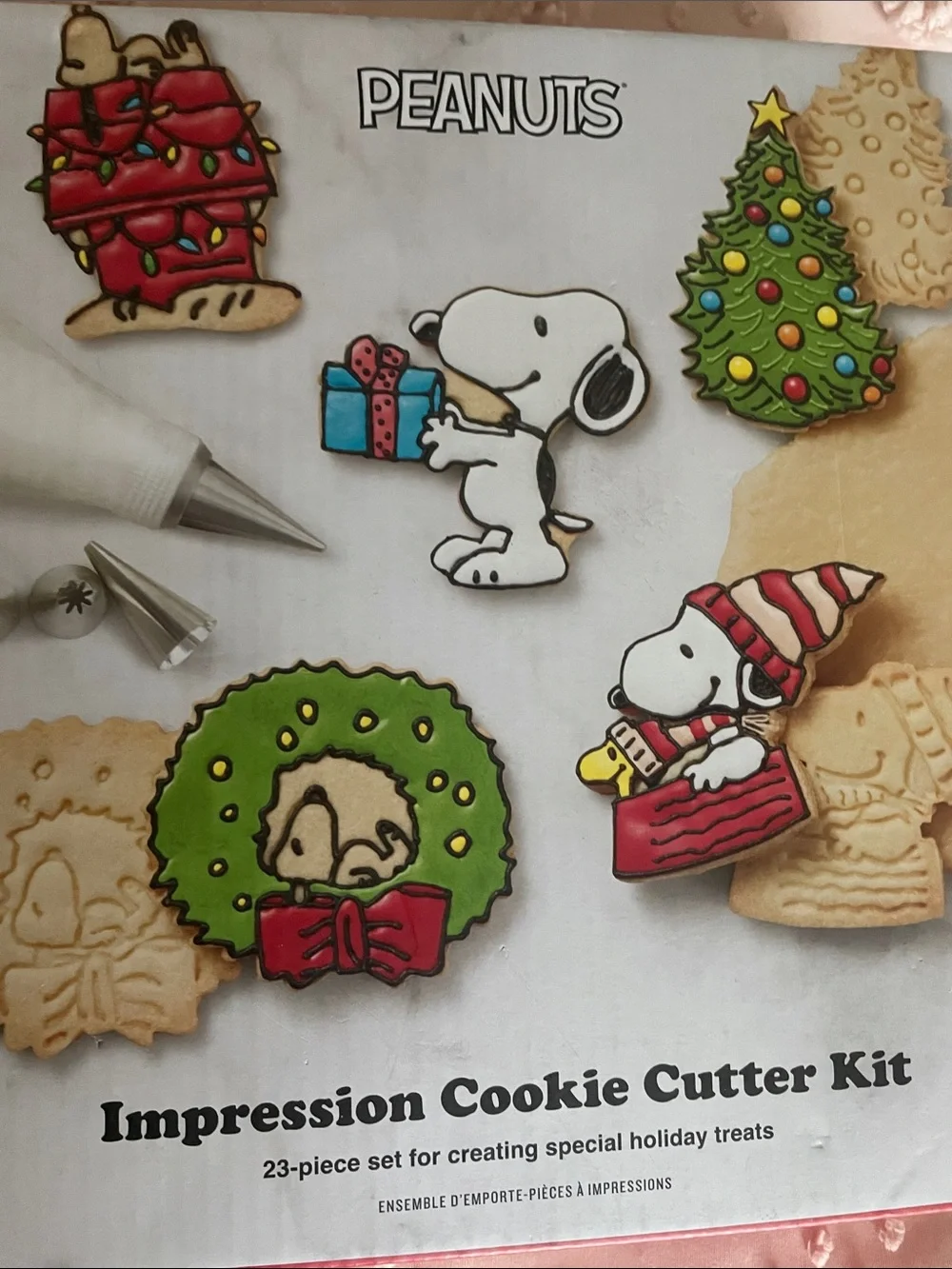 Williams Sonoma Peanuts Impression Cookie Cutter Kit